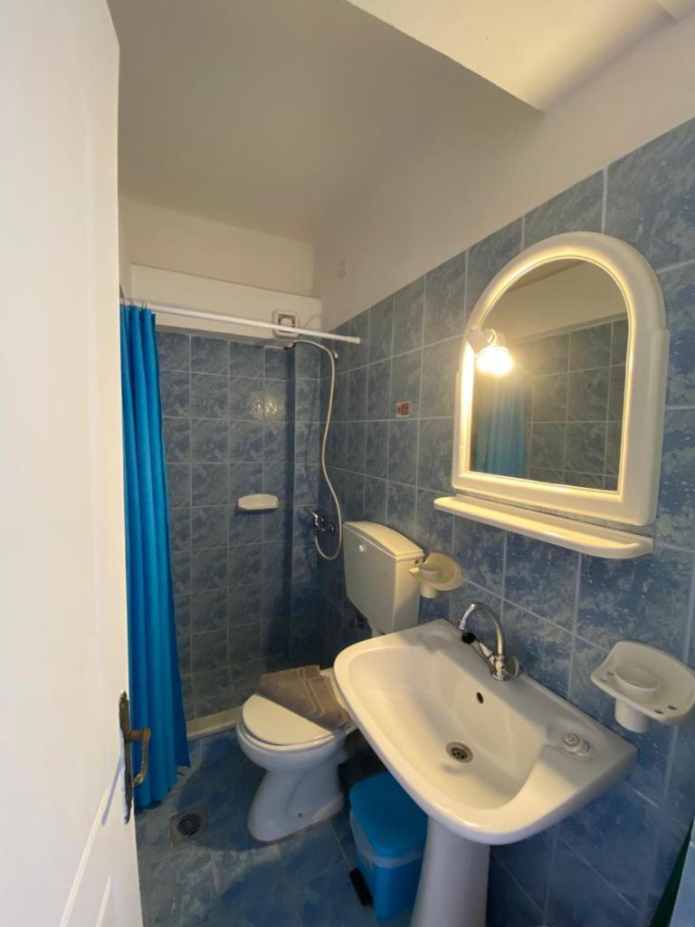 Casa De Blue Apartment Lourdata  Ngoại thất bức ảnh