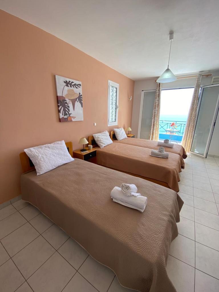Casa De Blue Apartment Lourdata  Ngoại thất bức ảnh